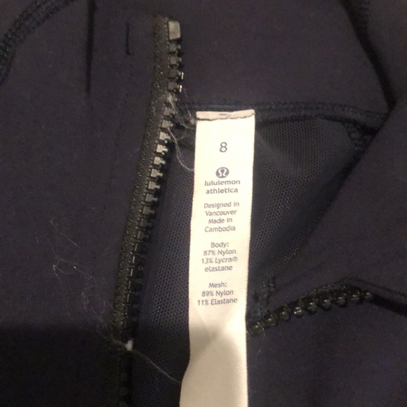 Woman’s  Lululemon sweatshirt - Picture 8 of 8